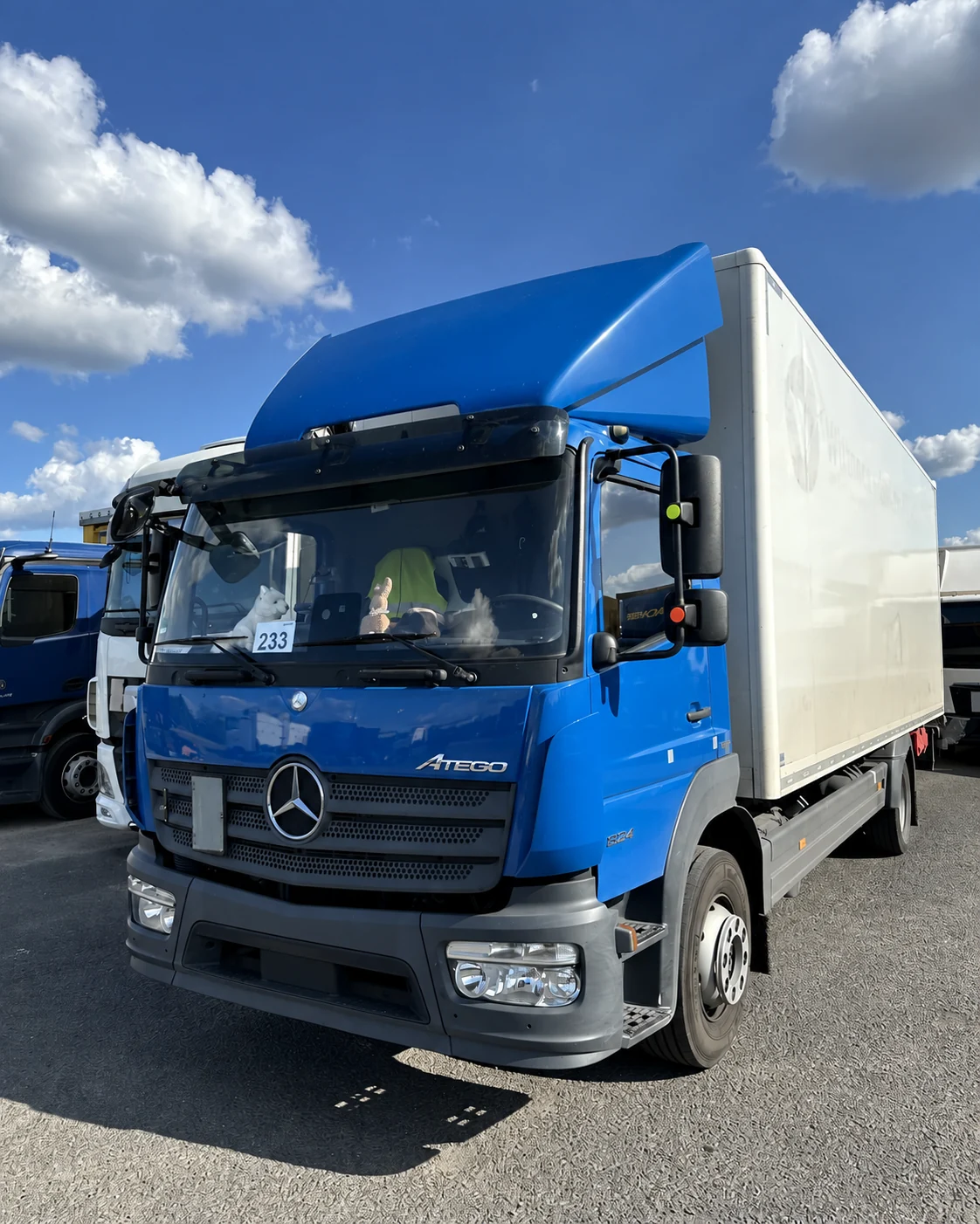Mercedes-Benz Atego (12-Tonner) von Stefanov Transporte